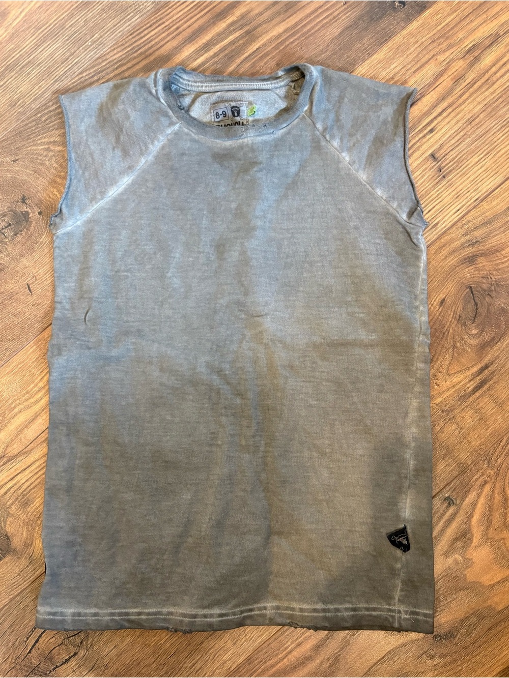 8-9 years Nununu muscle tank light sweatshirt EUC